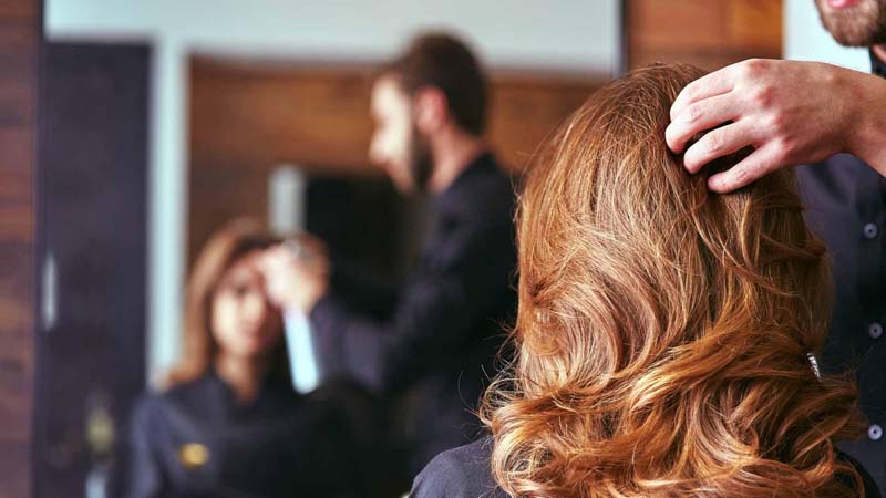 Coiffure femmes et enfants, Hénon