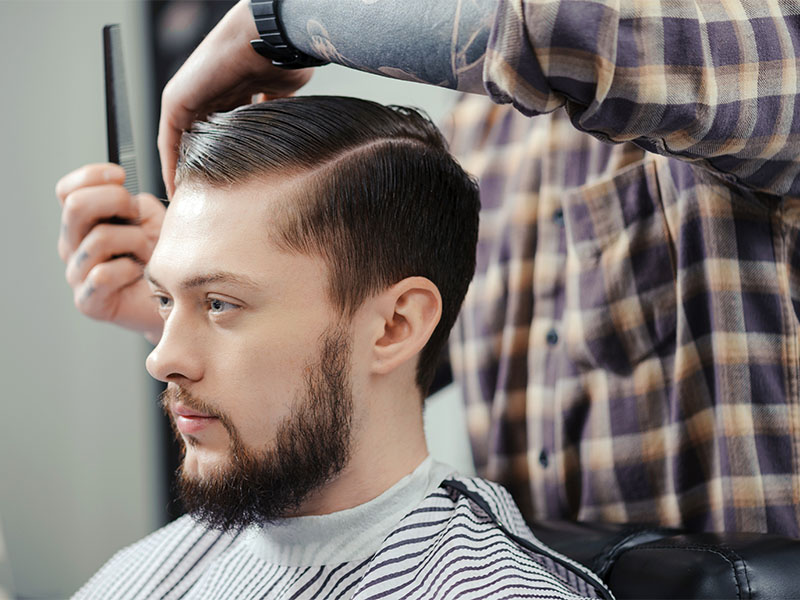 Coiffeur hommes et enfants, Hénon